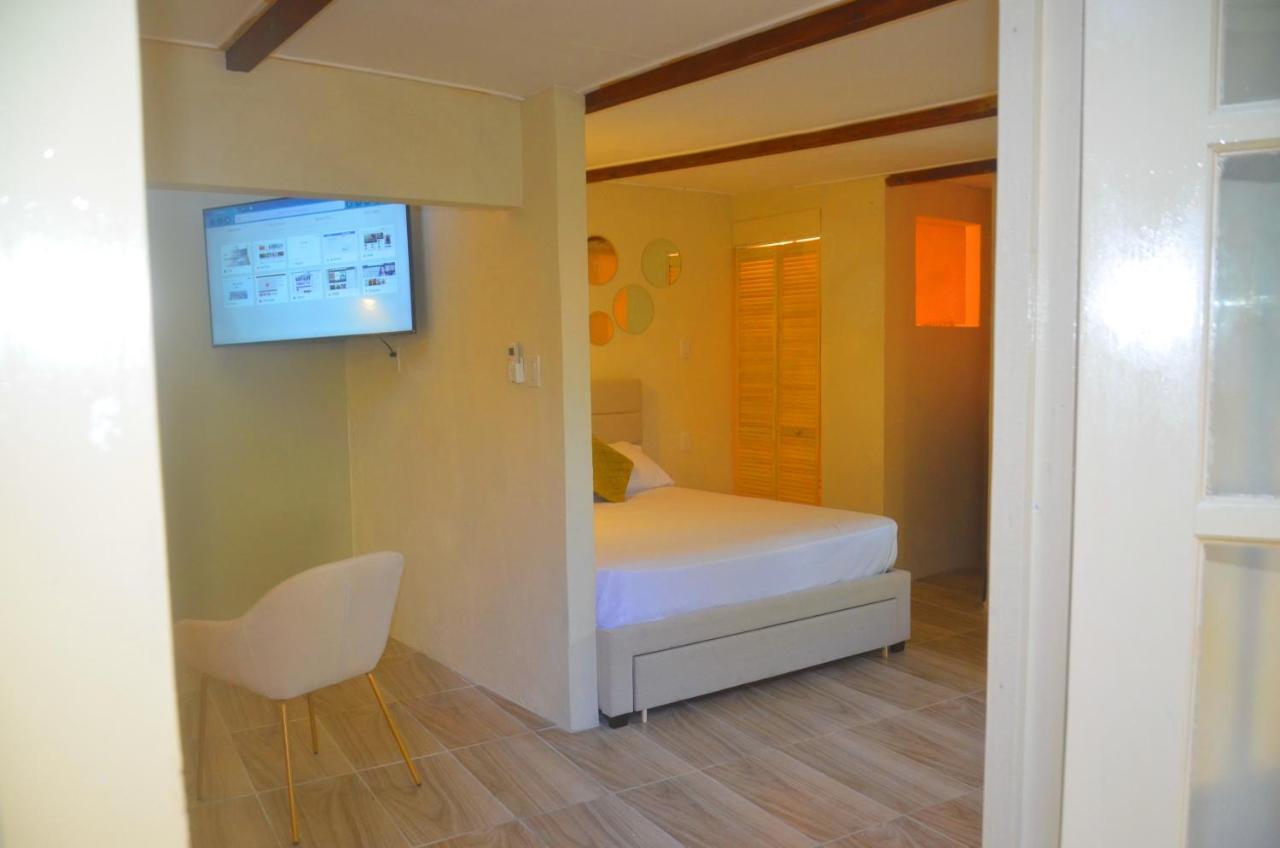 Homey Vacation And Carrental Willemstad Exteriör bild