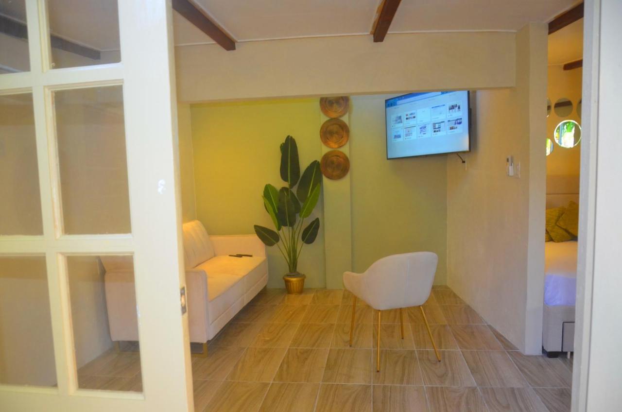 Homey Vacation And Carrental Willemstad Exteriör bild
